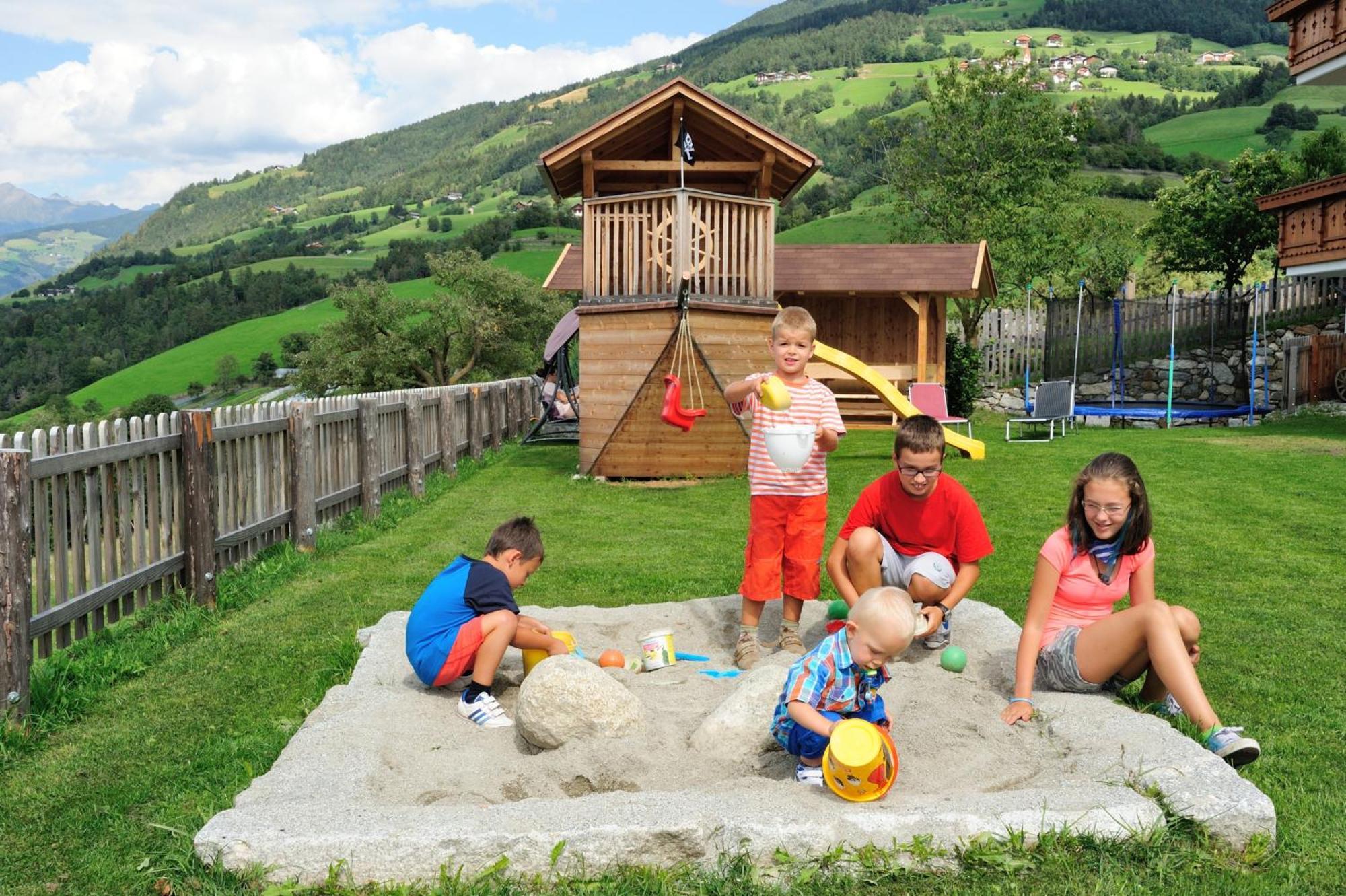 Linderhof Apartment Bressanone Luaran gambar